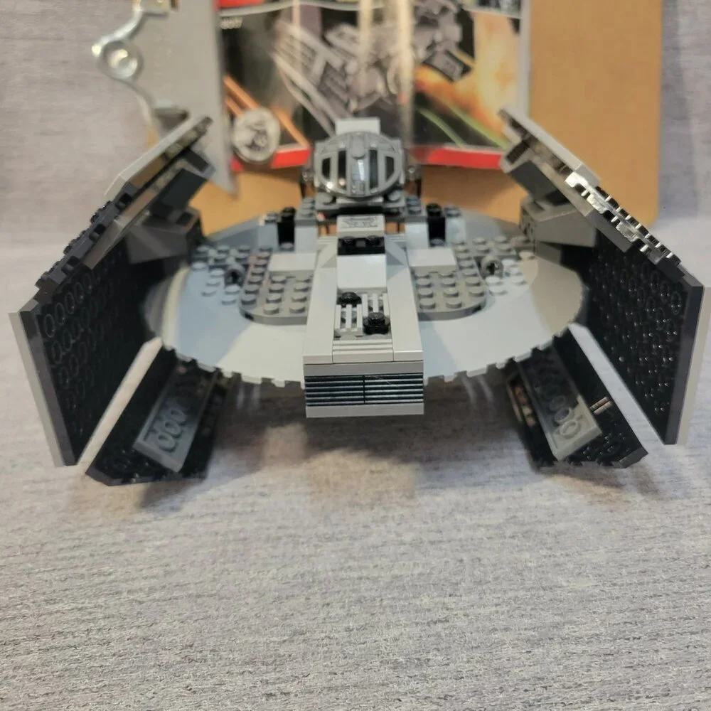 Lego Star Wars Darth Vaders TIE Fighter Anniversary Edition- 8017
